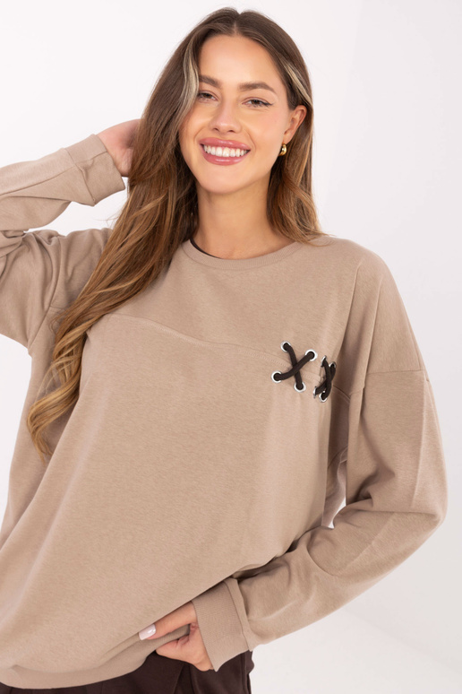 Bunda tmavě pískové barvy