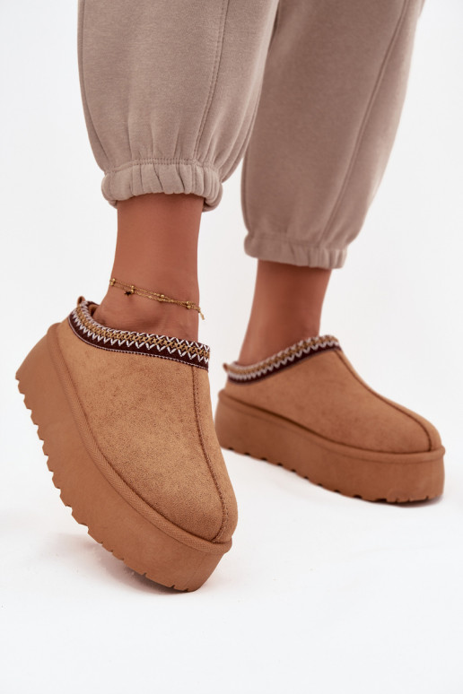 Sněhule   Haftem hnědáJenira