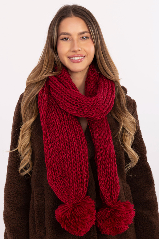 Červený AT šál šála