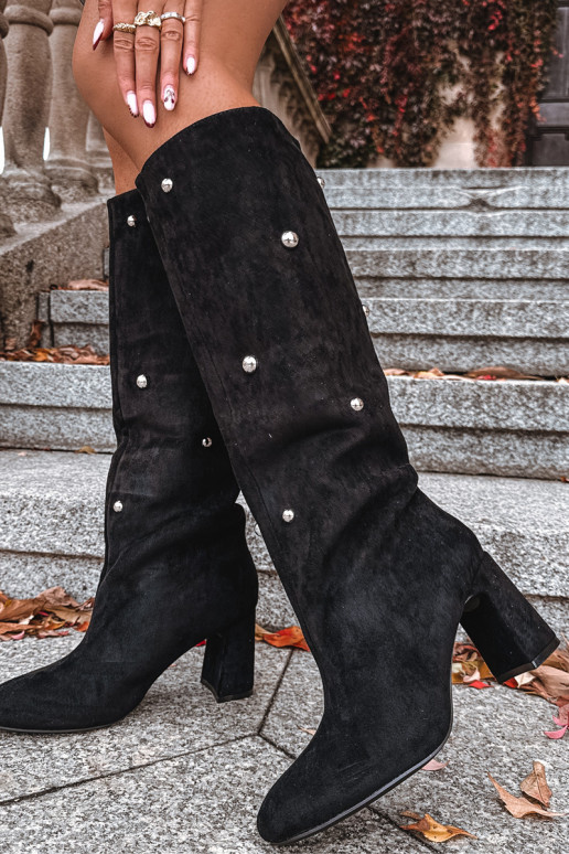 Teplé dlouhé kozačky s podpatky  Detalami Černé Lucinda