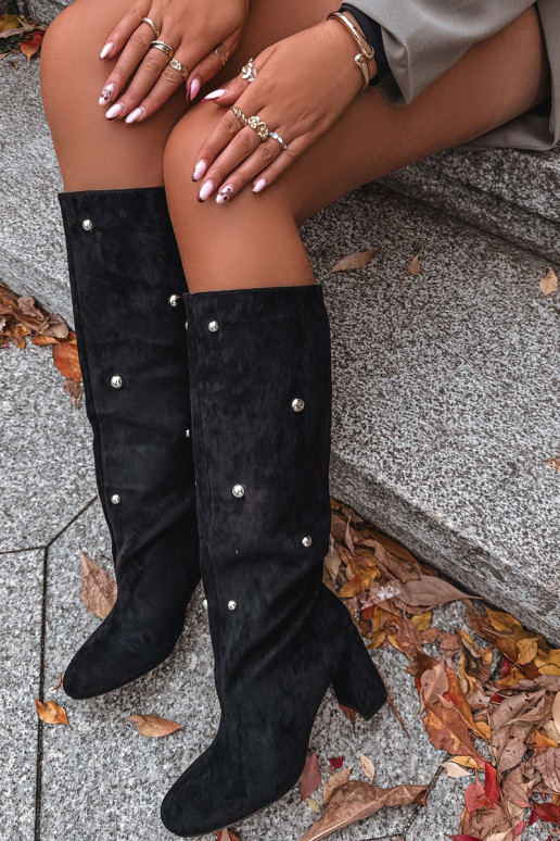Teplé dlouhé kozačky s podpatky  Detalami Černé Lucinda