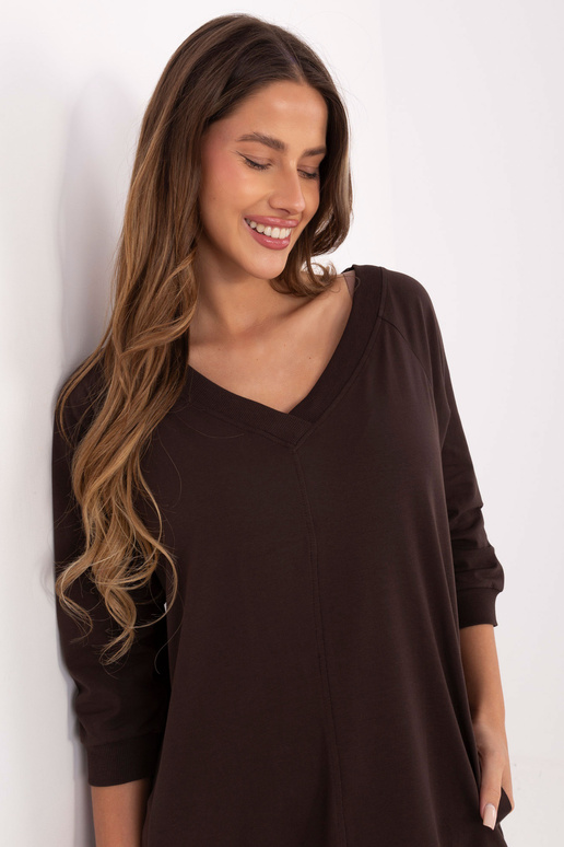 Šaty tmavě hnědé