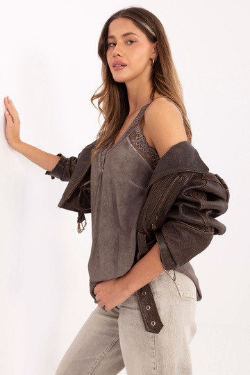 Top tmavě píseňové barvy MI TP