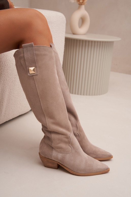 ze semiše dlouhé boty kovbojský styl zateplené Zazoo 4224 cappuccino  ze semiše dlouhé boty kovbojský styl zateplené Zazoo 4224 cappuccino