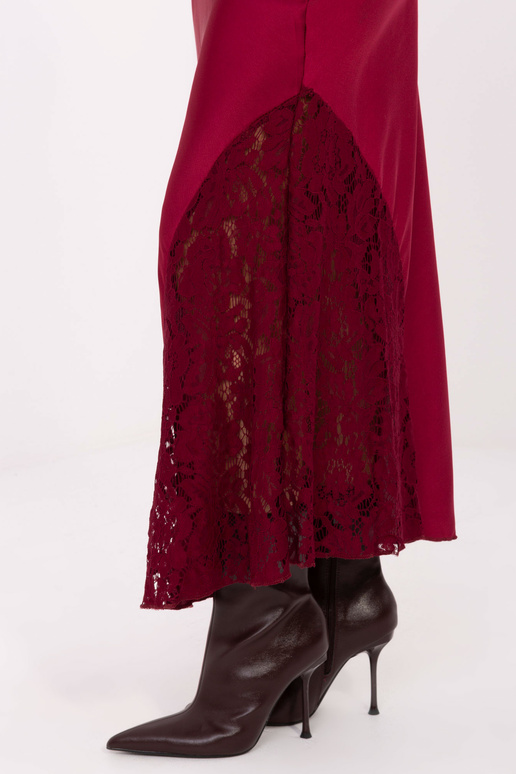 Sukně tmavě červená