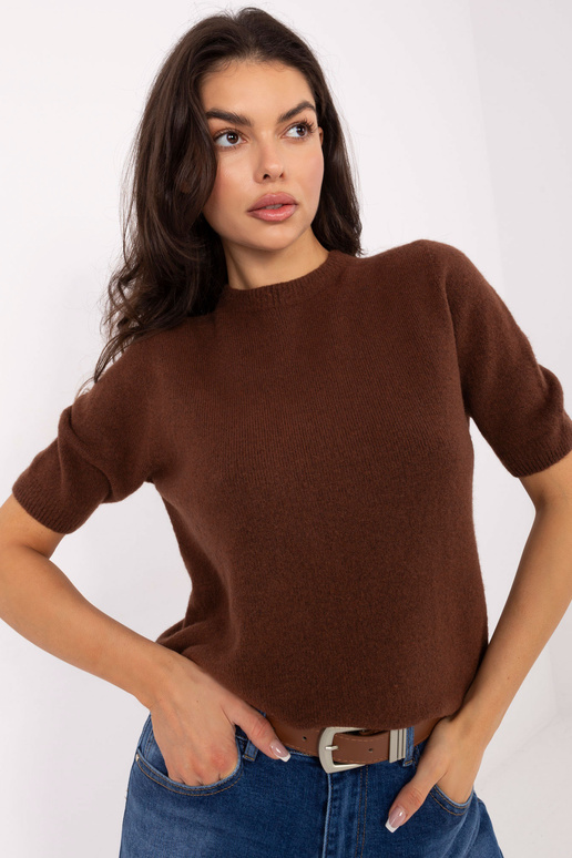 Svetr světle hnědý