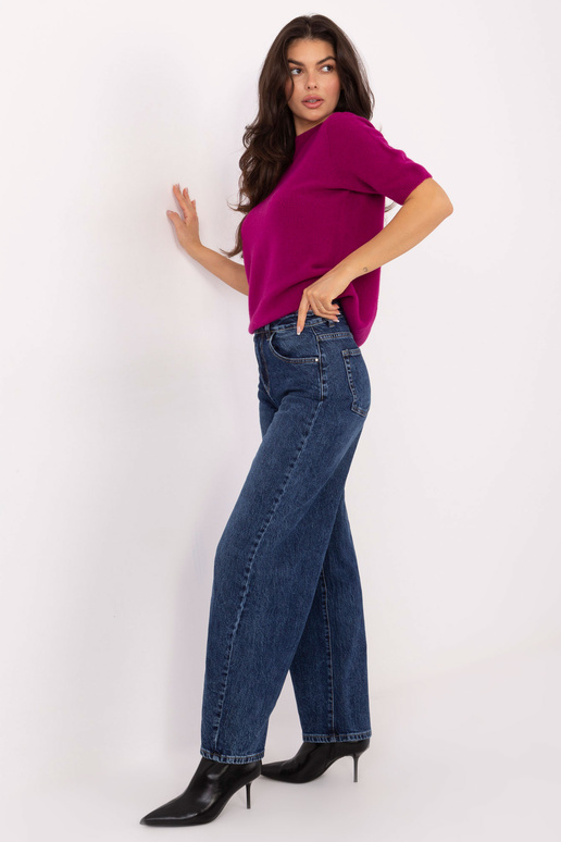 Svetr fuchsiové barvy