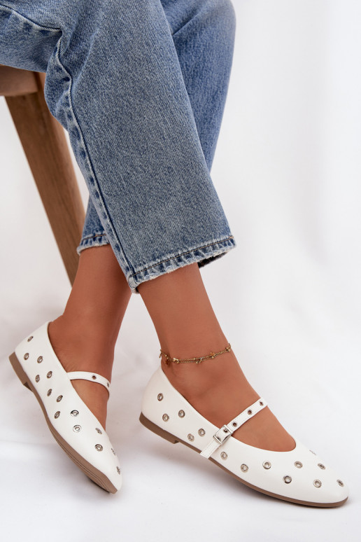 baleríny  Ze stříbrné barvymi Elementami bílé Marivon