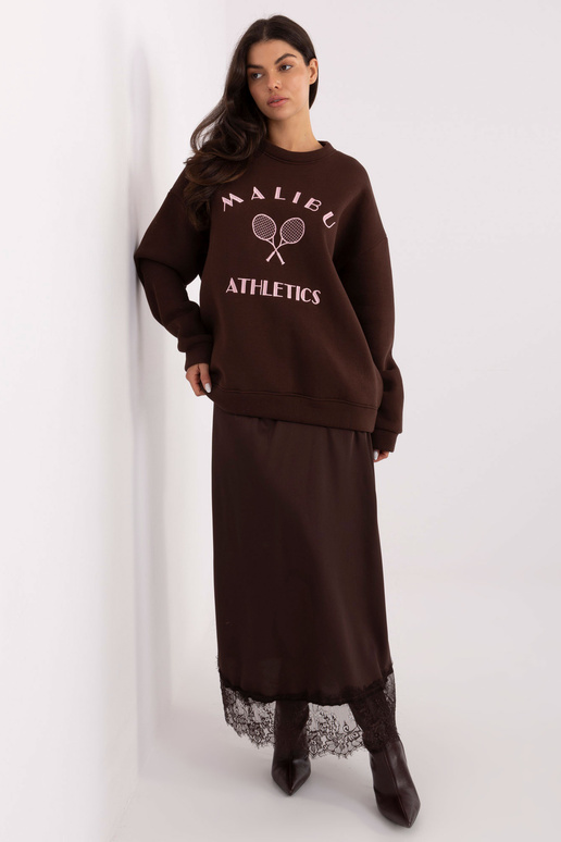 Tmavě hnědá halenka