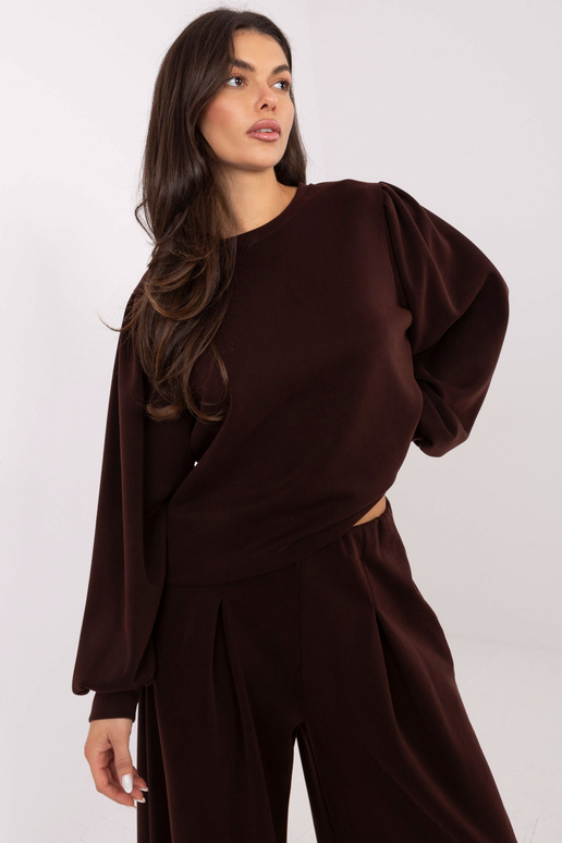 Tmavě hnědé kalhoty