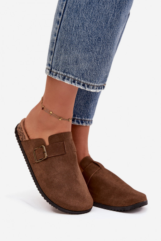 Pantofle   i s platformou s přezkami hnědá Selio