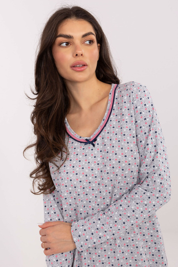 Šedá noční košile