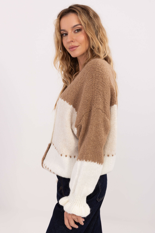 Svetr ecru