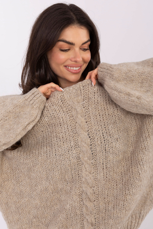 Svetr světle pískové barvy