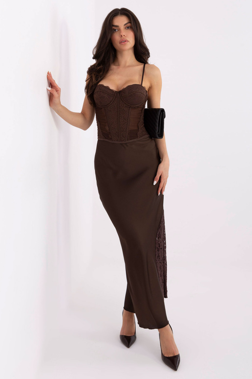 Hlavní vzduchový filtr hnědý