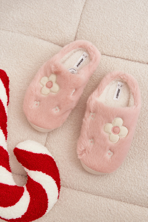  Pantofle Z s květinovými motivyuszkami růžová Selinne