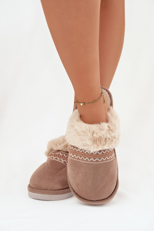 Pantofle  s kožešinou I Haftem khaki Devianne