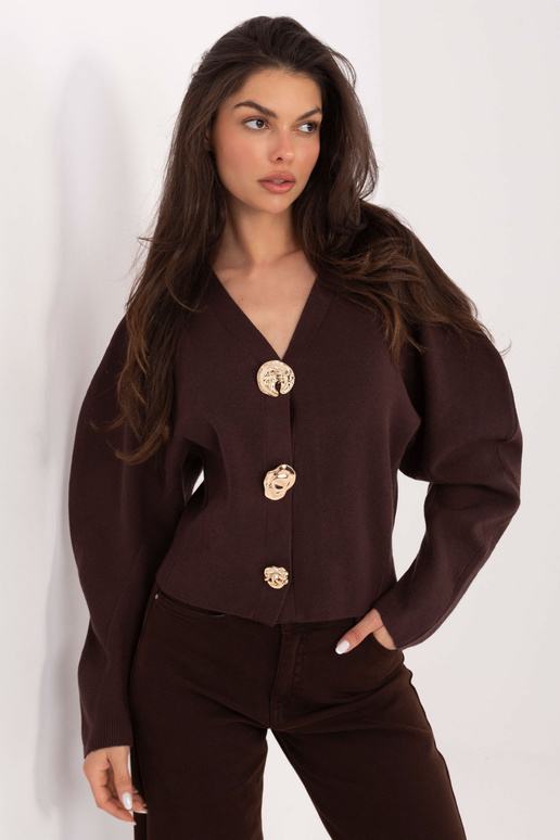 Tmavě hnědý svetr