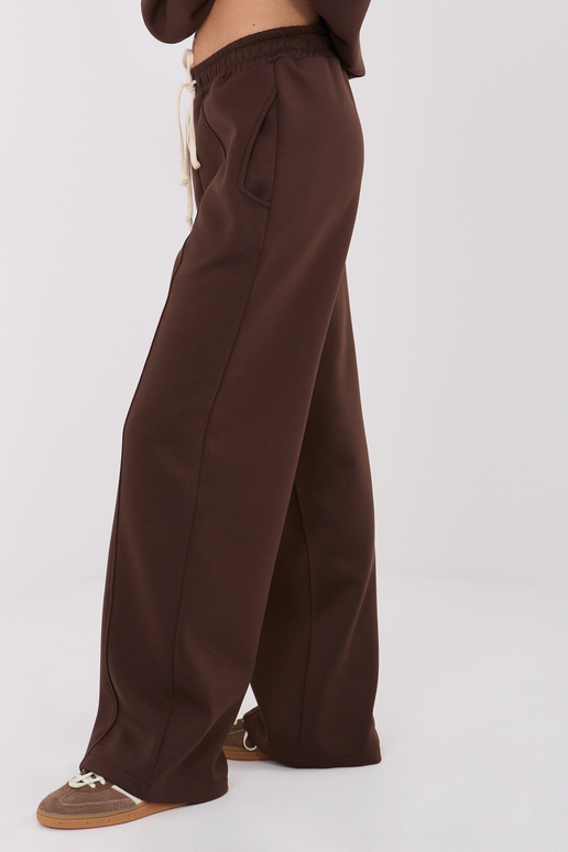 Kalhoty tmavě hnědé