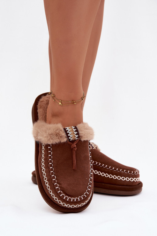 Pantofle  s kožešinou I Haftem hnědá Perivelle