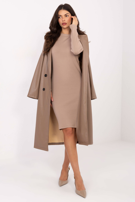 Tmavě pískové šaty