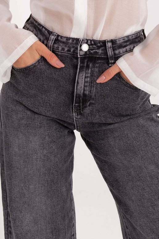 Tmavě šedé džíny