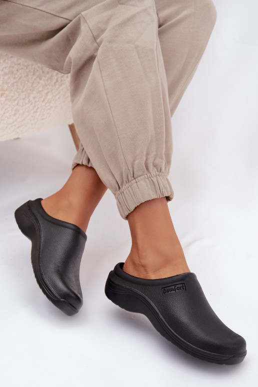  Pantofle   Černé Parissa