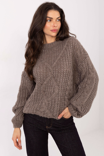 Svetr tmavě béžový 2