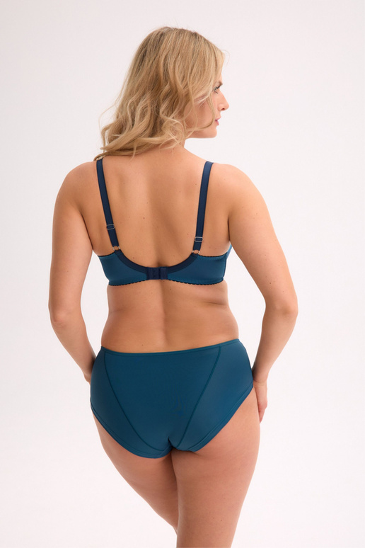  Poloměkká podprsenka 221772 Gaia 