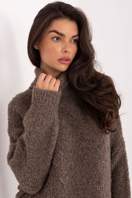 Svetr tmavě pískové barvy