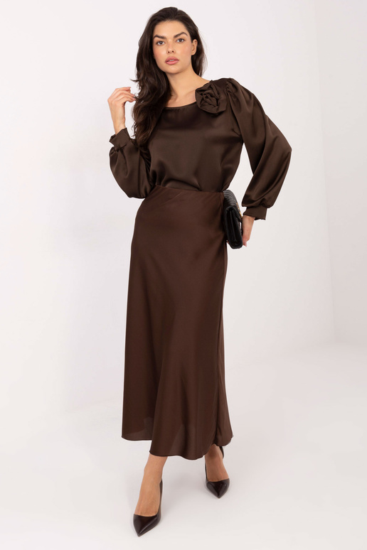 Halenka tmavě hnědá