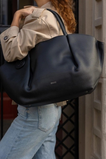  Dámská kabelka  Big Star SS574005 černá