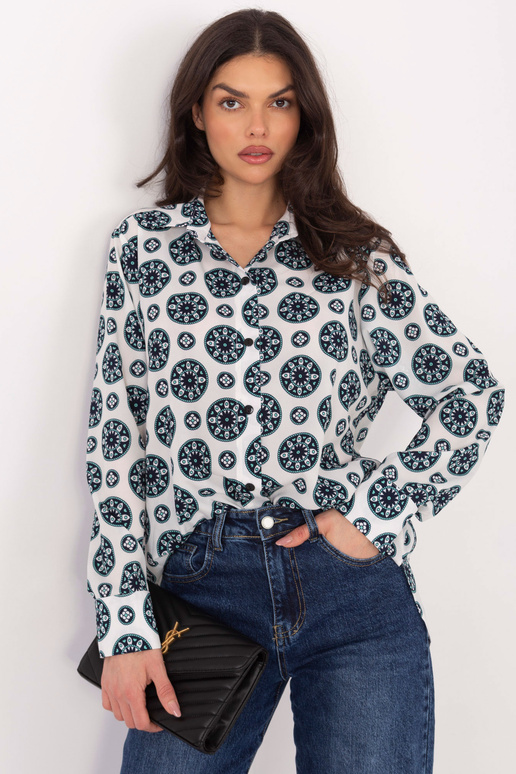 Světle šedá košile