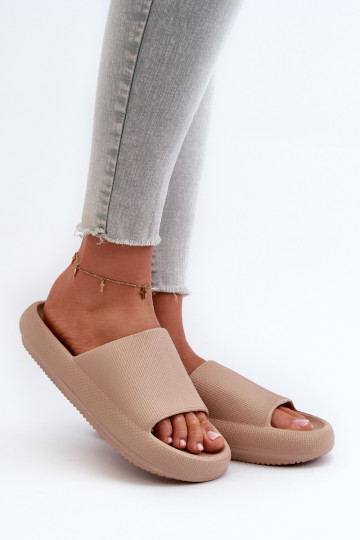  Lehké pantofle s masivní podrážkou béžové Querceria