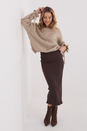 Sukně tmavě hnědé barvy