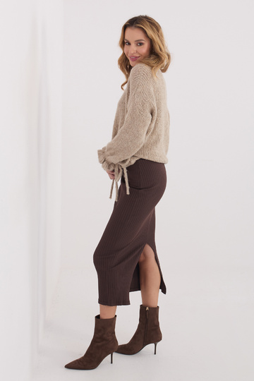 Sukně tmavě hnědé barvy 2