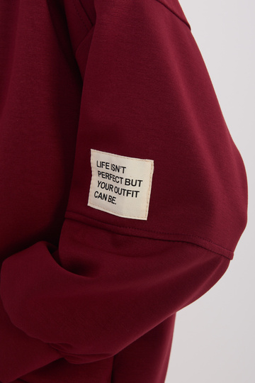 Tmavě červený komplet MI