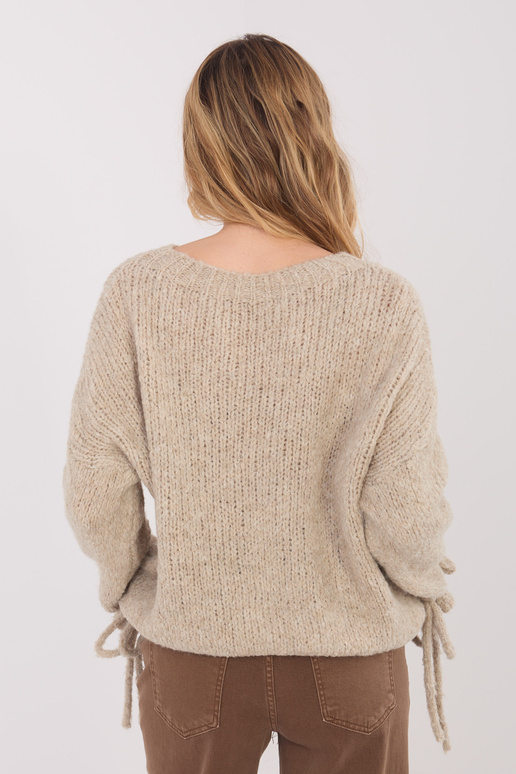 Svetřík tmavě pískový