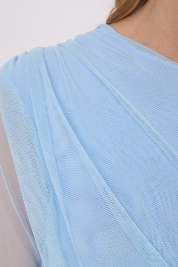 Halenka světle modrá