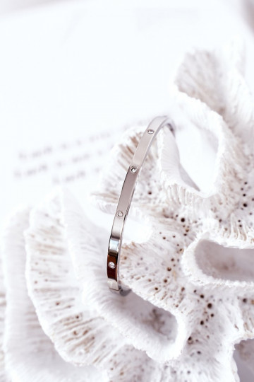 Ocelový náramek s třpytivými očky stříbrné barvy