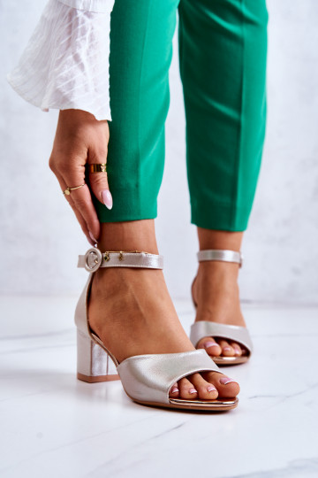  Elegantní sandály na vysokém podpatku Vinceza 20100 zlaté barvy