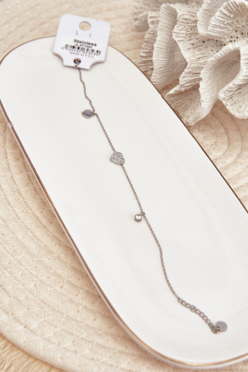 Náramek na kotník se srdíčky stříbrné barvy