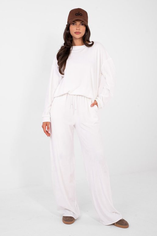 Světlý pískový komplet