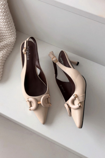 Dámské sandály s tenkými podpatky  Detalem slonová kost Brienne