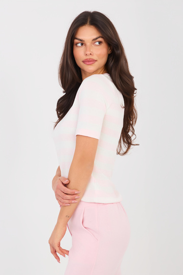 Svetřík světle růžový 2