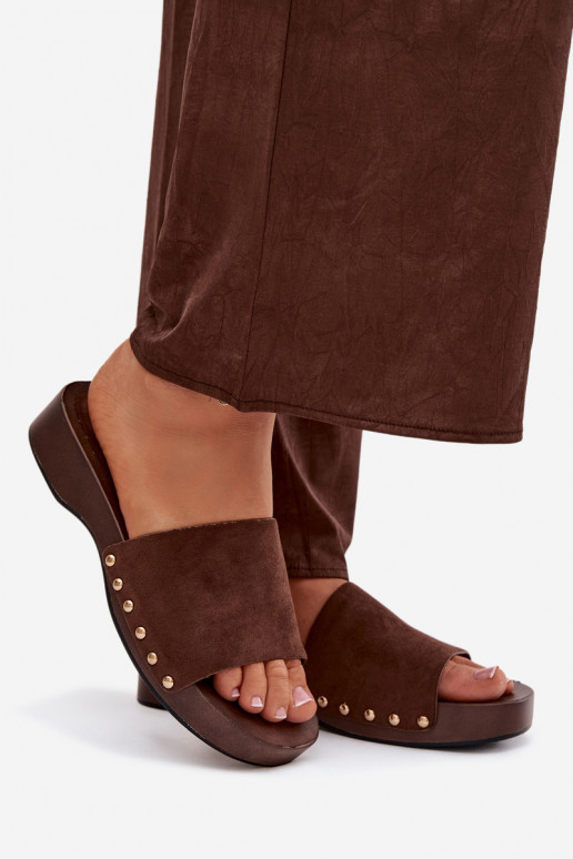 Dámské pantofle Ze zlaté barvymi  Czekoladowe Ferinna