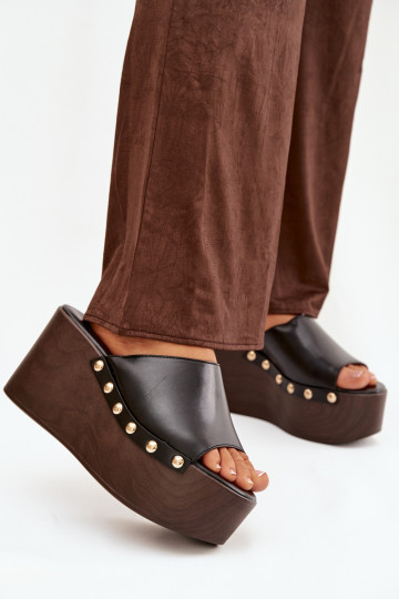 Dámské pantofle  s nýty Černé Mareline 2