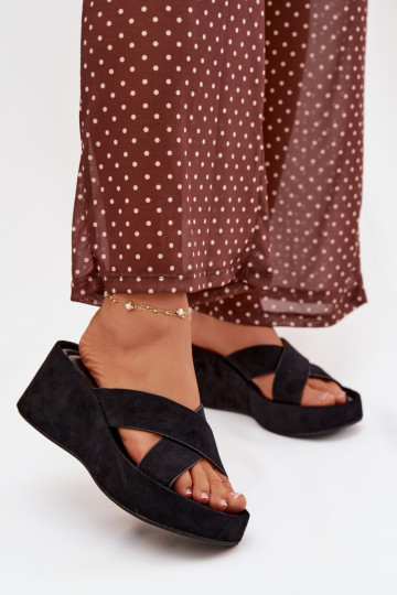 Dámské pantofle  Z z eko semišeu Černé Calorine 2