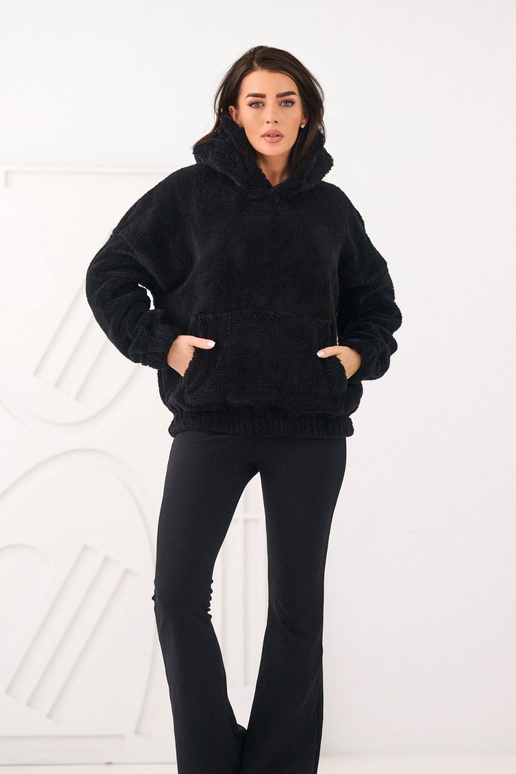 Modrá halenka s černým lemem