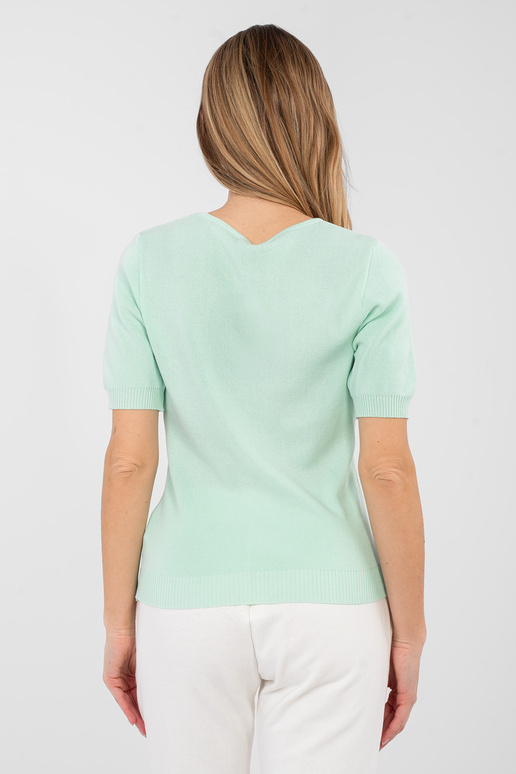 Svetr světle zelený